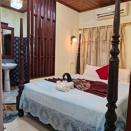 Sakura Wood House Hotell Luang Prabang Exteriör bild