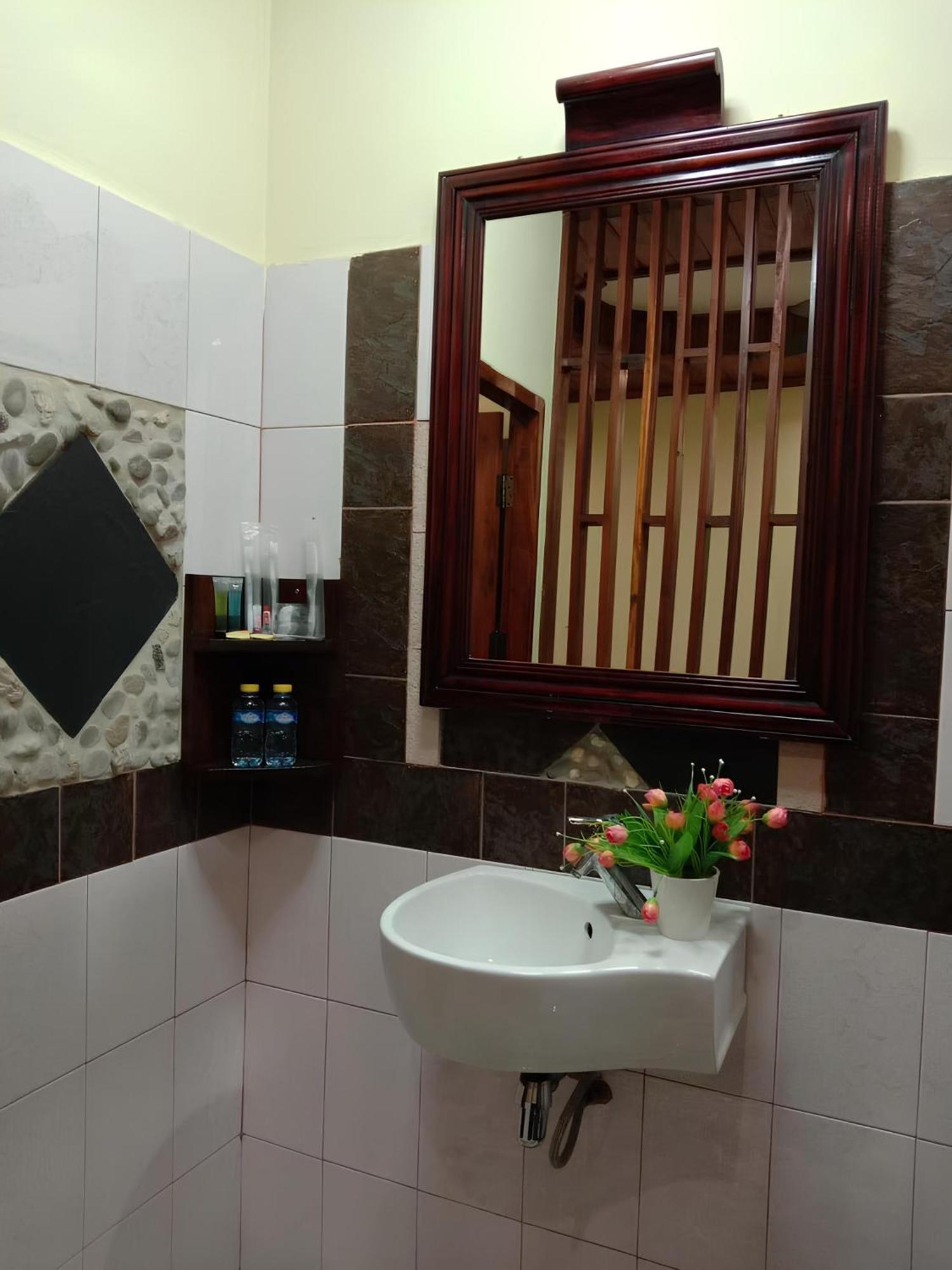 Sakura Wood House Hotell Luang Prabang Exteriör bild